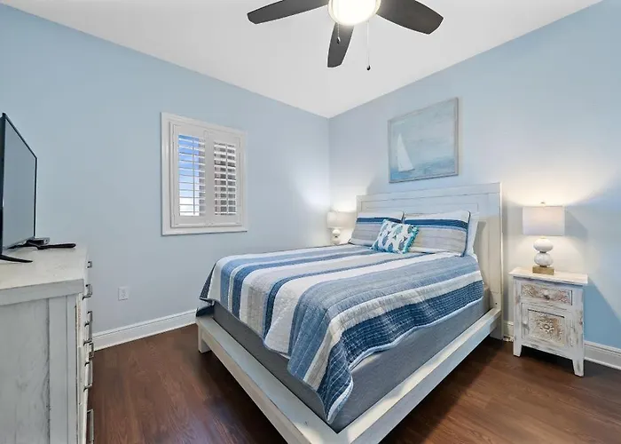 San Carlos 409 By Youngs Suncoast Apartment *