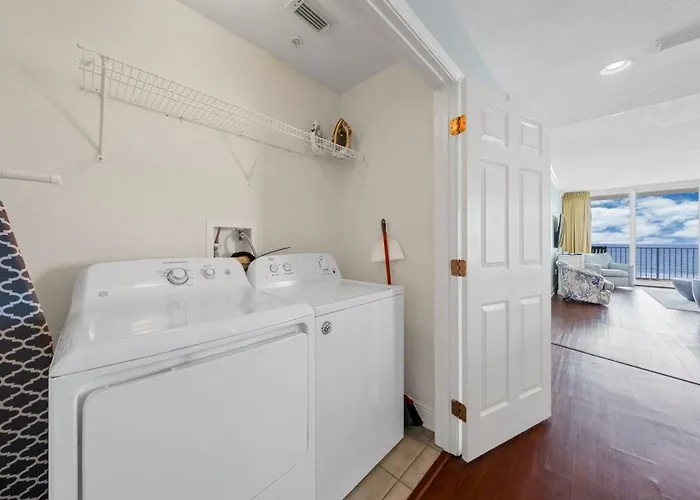 San Carlos 409 By Youngs Suncoast Apartment *