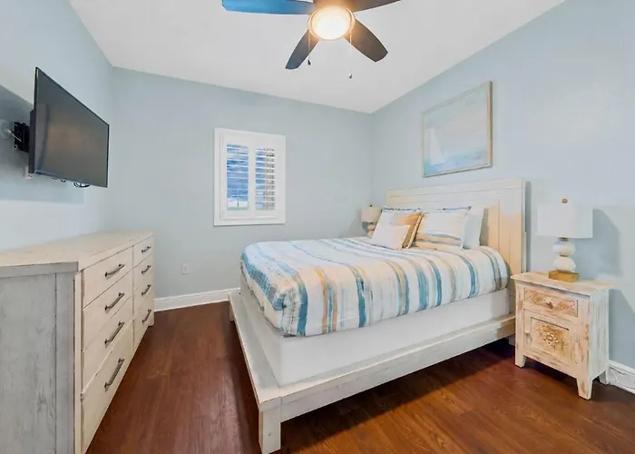 San Carlos 409 By Youngs Suncoast Apartment